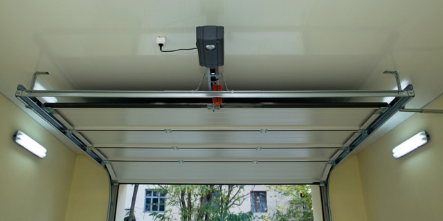 Garage door opener New Rochelle